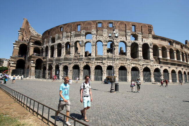 Колизей, Рим, Италия, путешествия, туризм