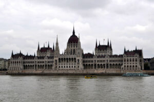 Здание венгерского парламента, Будапешт, Венгрия, Дунай