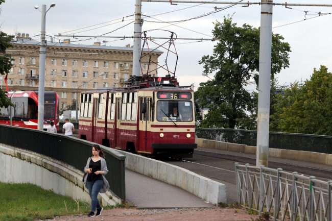 трамвай 36, проспект Стачек, Кронштадтский путепровод
