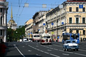 Занимайте места… В Петербурге пройдёт традиционная выставка и парад транспорта