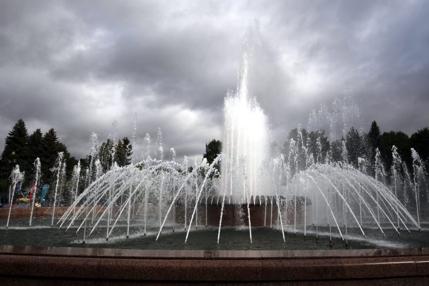 Большая часть городских фонтанов заработает 22 апреля