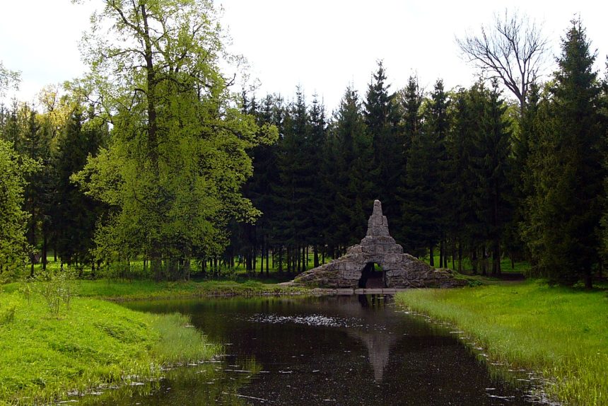 Царское Село, Екатерининский парк, пруд, озеро, водоём, плотина-каскад с туфовым гротом