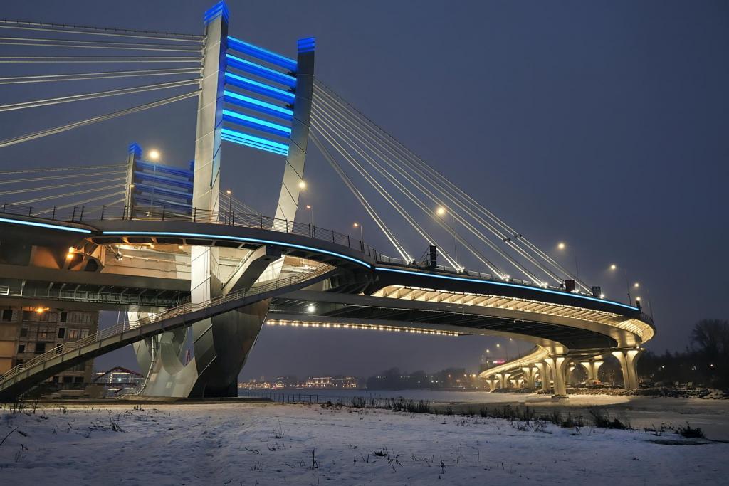 мост Бетанкура, художественная подсветка