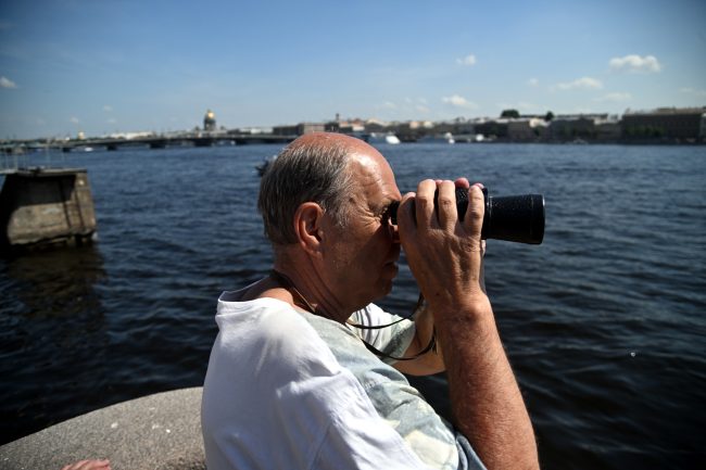 фестиваль ледоколов, зритель, бинокль