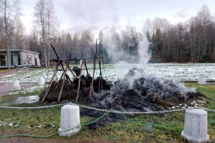 сгоревший шалаш Ленина в Разливе