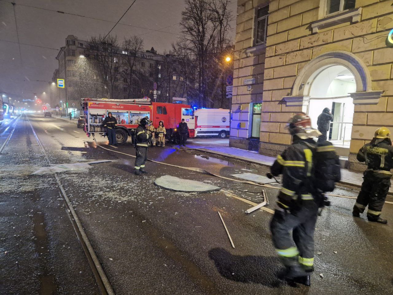 взрыв в отделении банка, Среднеохтинский проспект