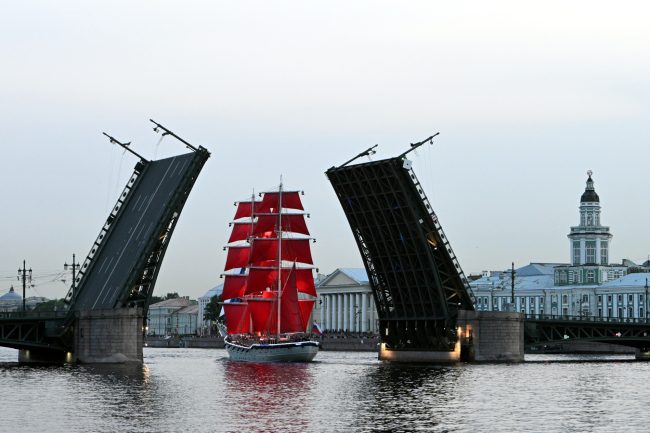 Алые паруса, репетиция, бриг Россия