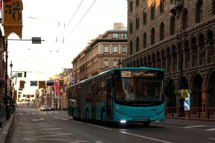 автобус, общественный транспорт, Невский проспект, День города