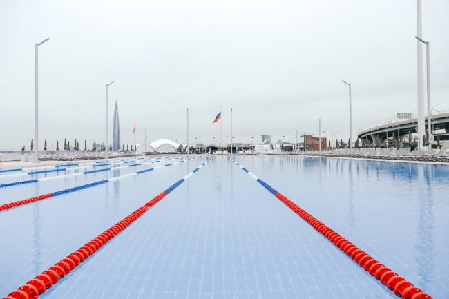бассейн у флагштока, плавание, водные виды спорта
