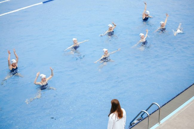 бассейн у флагштока, плавание, водные виды спорта
