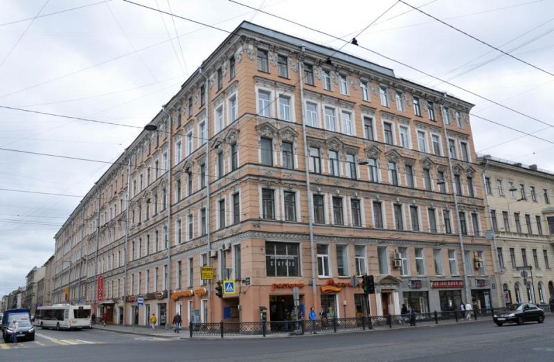 дом 1/38 по улице Некрасова