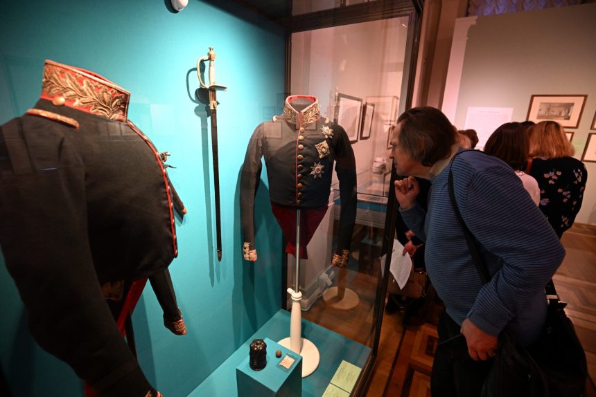 Люди зимы. В Эрмитаже открылась выставка к 200-летию восстания декабристов