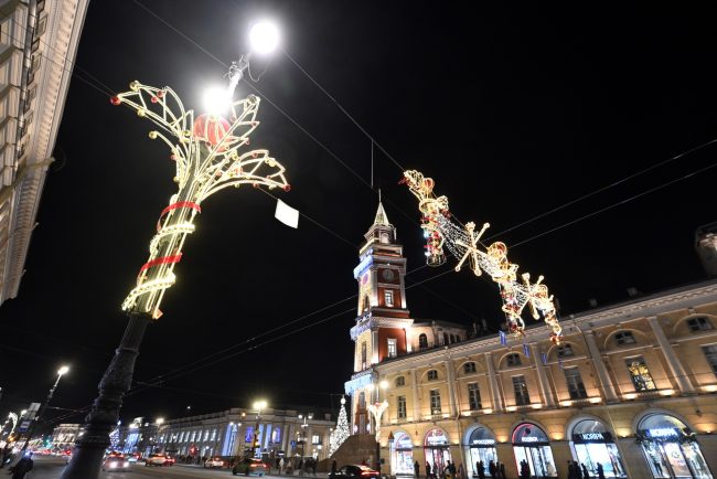 новогодние украшения, Невский проспект
