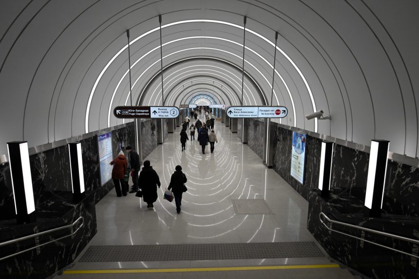 станция метро "Путиловская"