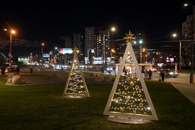 новогодние украшения, проспект Маршала Жукова