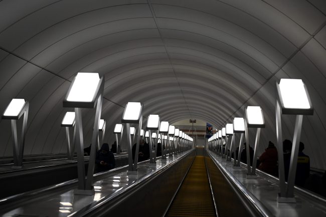 станция метро "Юго-Западная", эскалатор