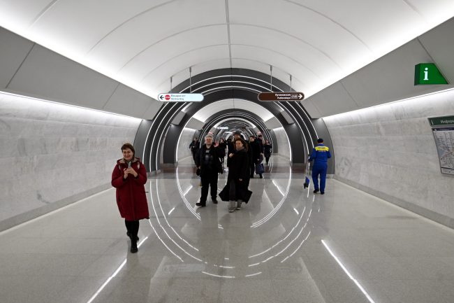 станция метро "Юго-Западная"