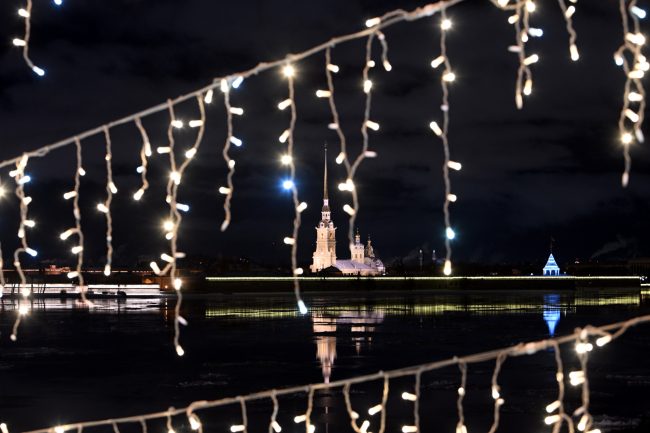 новогодние украшения, Дворцовый мост, Петропавловская крепость