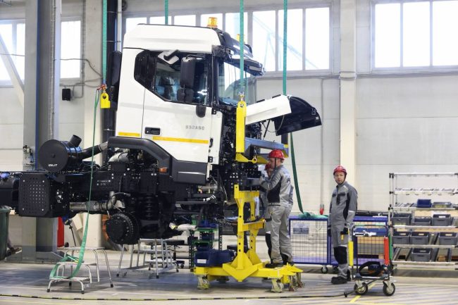 производство автомобилей, автозавод БАЗ