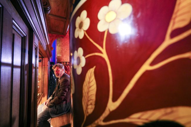 вторая сцена музыкального театра имени Шаляпина, Мюзик-Холл, бывшая англиканская церковь Иисуса Христа, Английская набережная 56