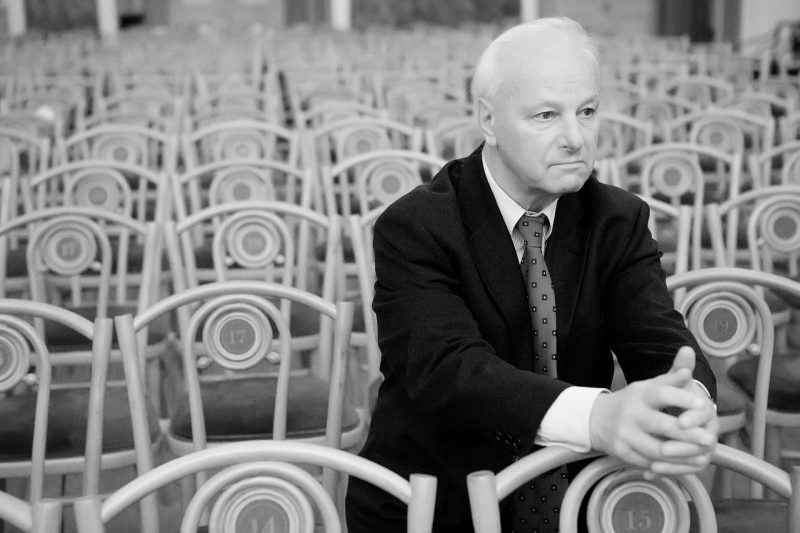 Владислав Чернушенко