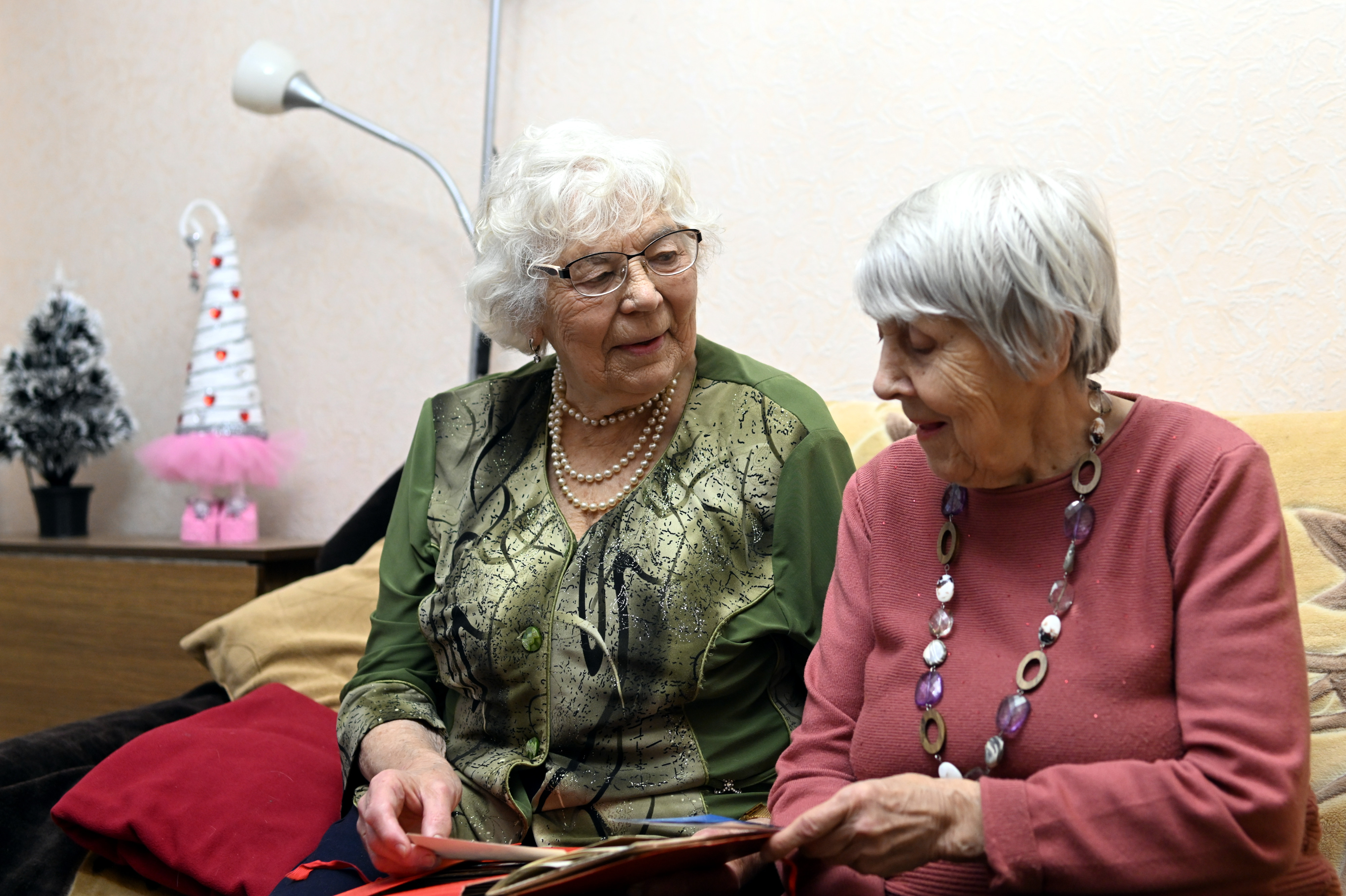 Тамара Чуева и Людмила Бурцева, блокадницы из МО Северный