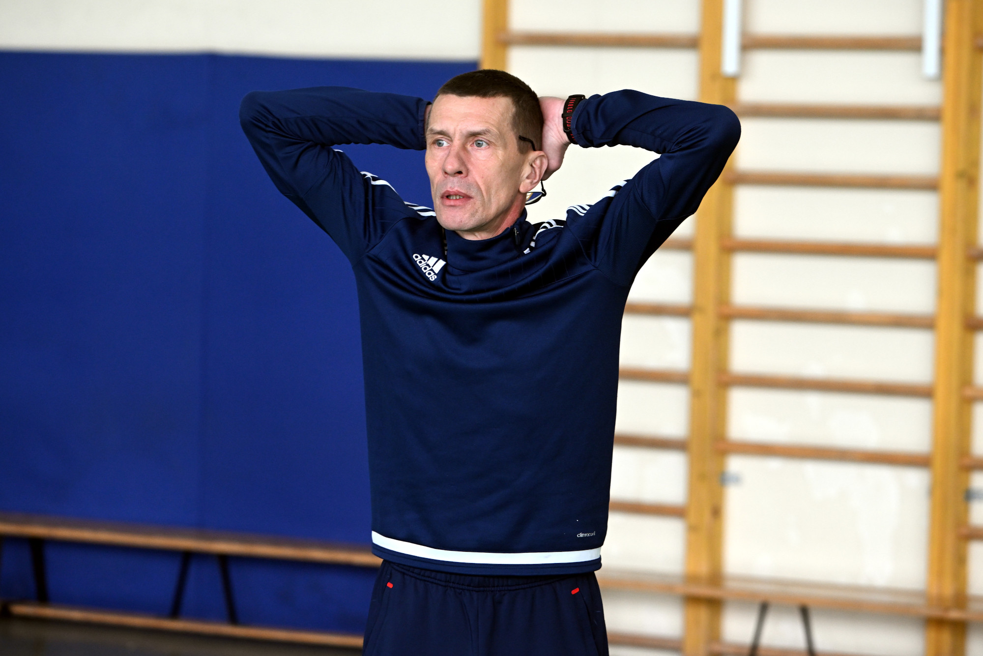 тренер Виктор Ляшук, школа 471, Парголово, учитель физкультуры