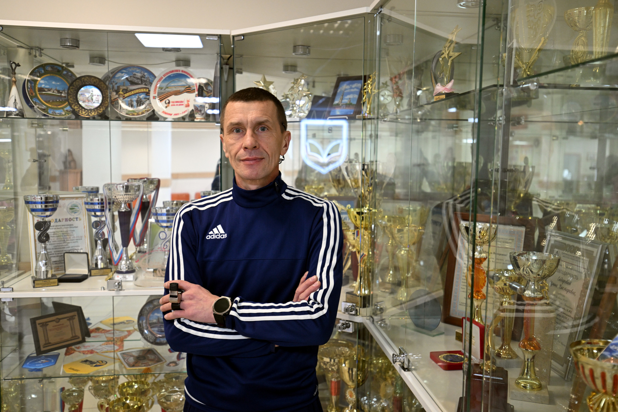 тренер Виктор Ляшук, школа 471, Парголово, учитель физкультуры