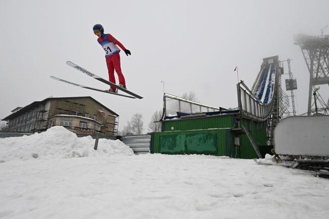 лыжный спорт, прыжки на лыжах с трамплина, токсовские трамплины