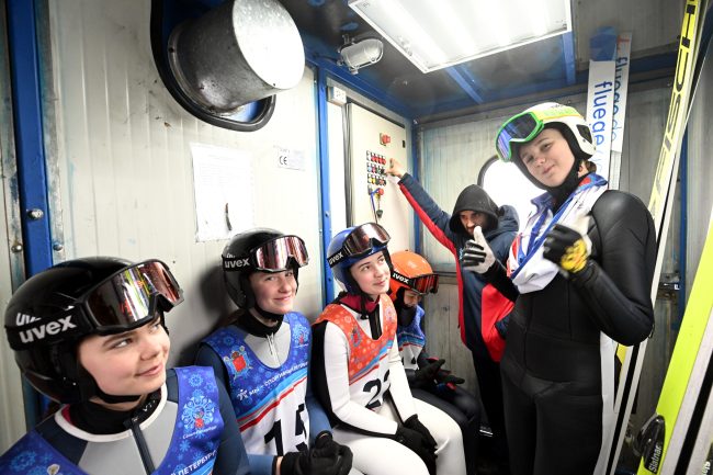 лыжный спорт, прыжки на лыжах с трамплина, токсовские трамплины