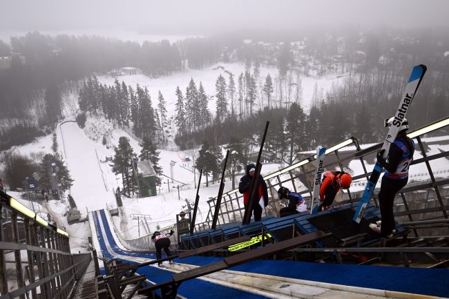лыжный спорт, прыжки на лыжах с трамплина, токсовские трамплины