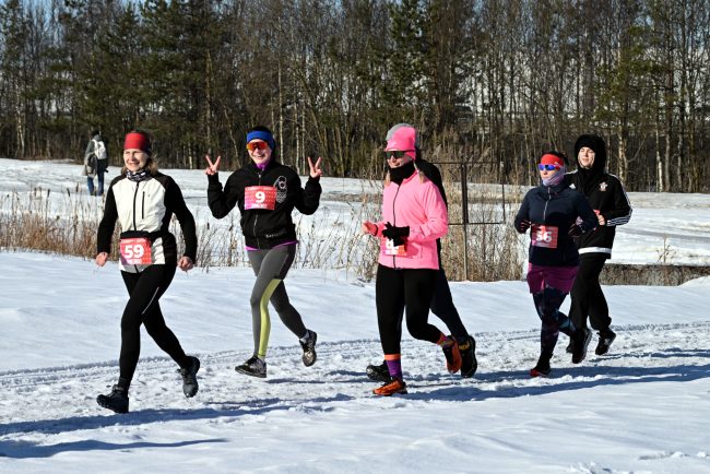 парный забег 23&8, лёгкая атлетика, бег, спорт, 8 марта