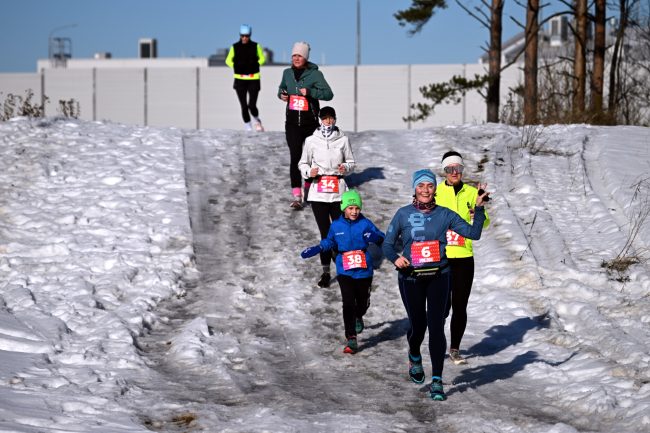 парный забег 23&8, лёгкая атлетика, бег, спорт, 8 марта