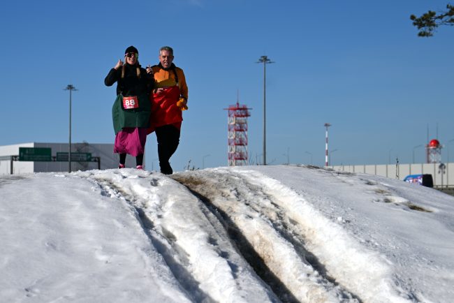 парный забег 23&8, лёгкая атлетика, бег, спорт, 8 марта