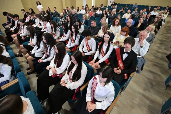 последний звонок, выпускники, школа 161, Парголово