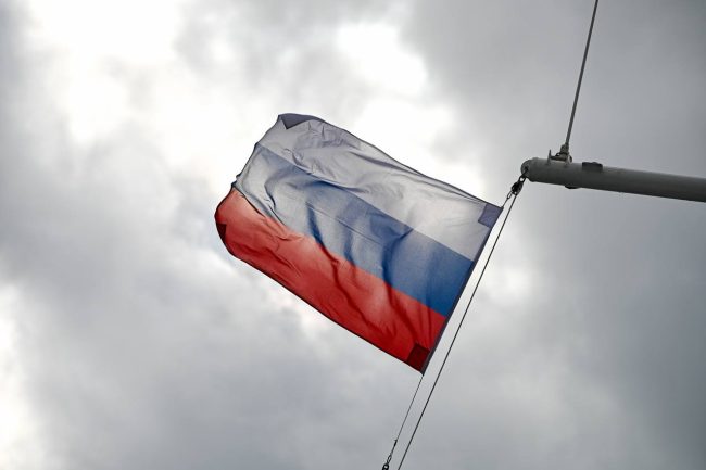 флаг России, краболов Кильдин, судостроение