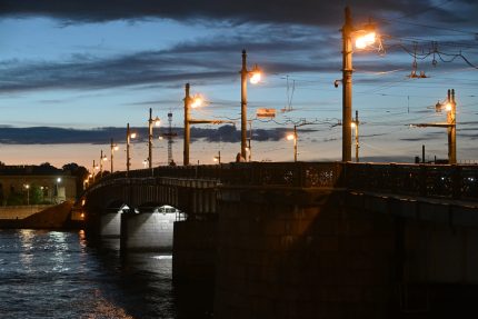 Литейный мост