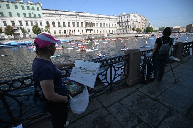 Фонтанка SUP, SUP-серфинг